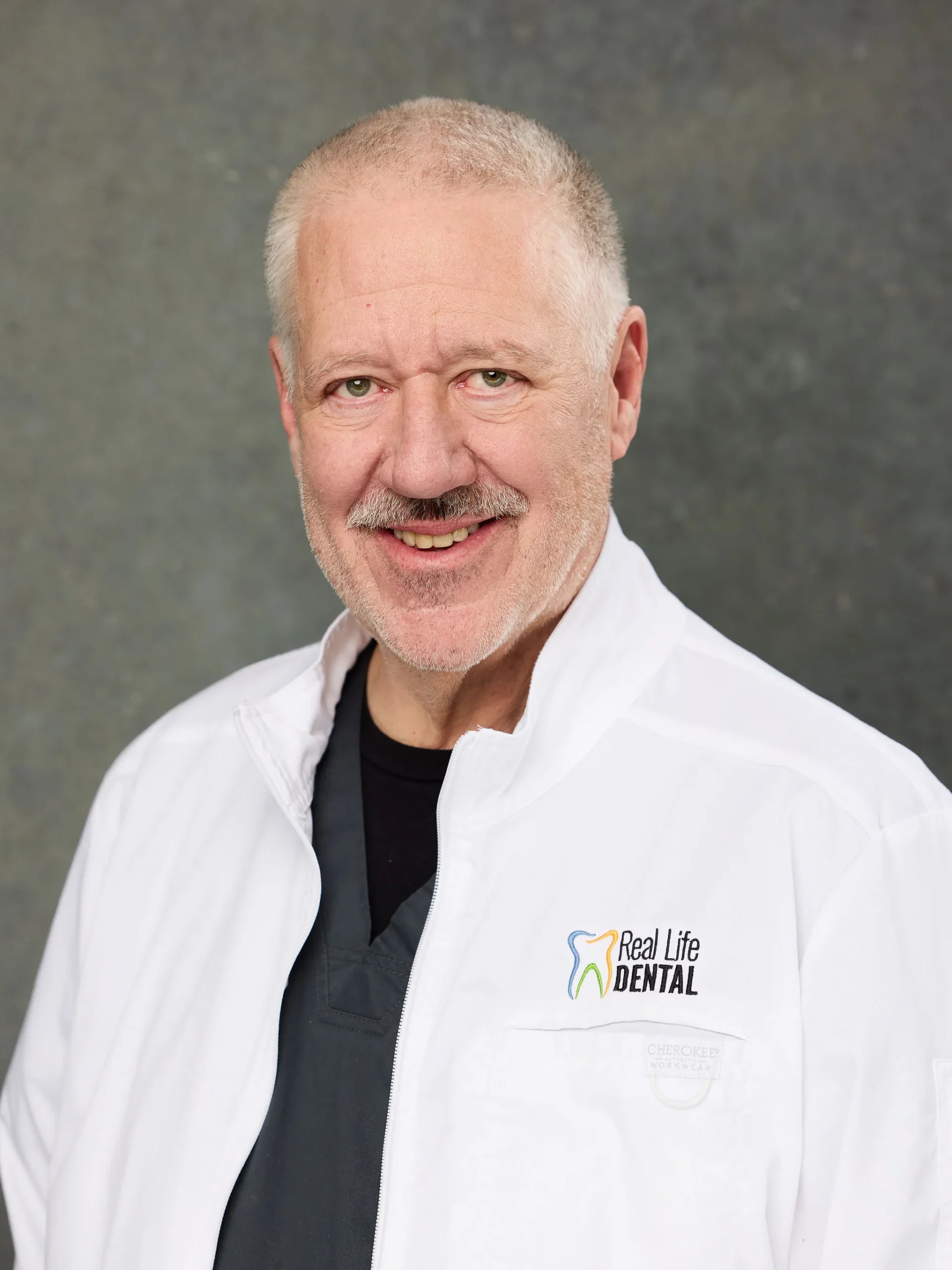 Robert Banks, DDS