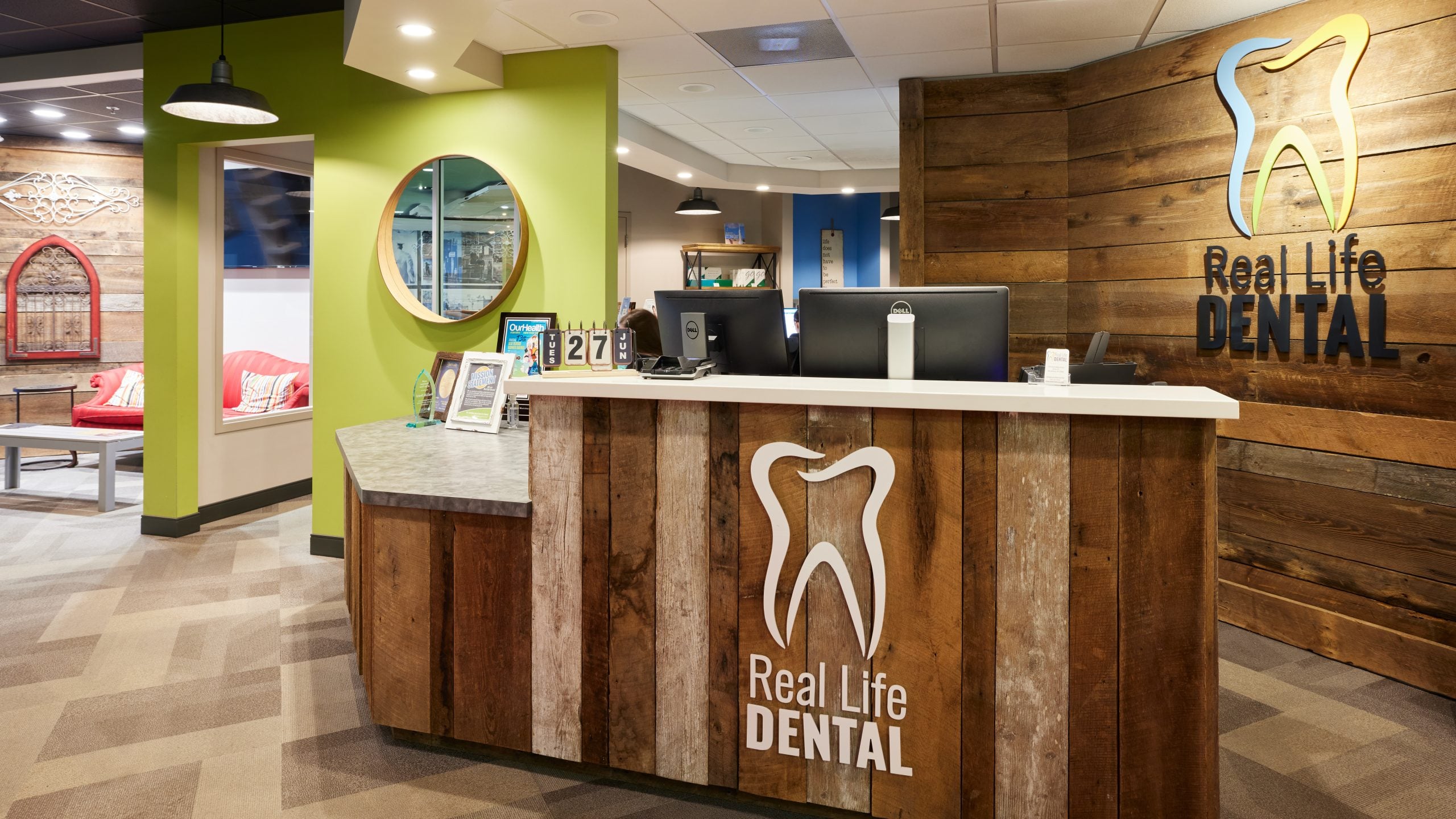 Real Life Dental Front Desk